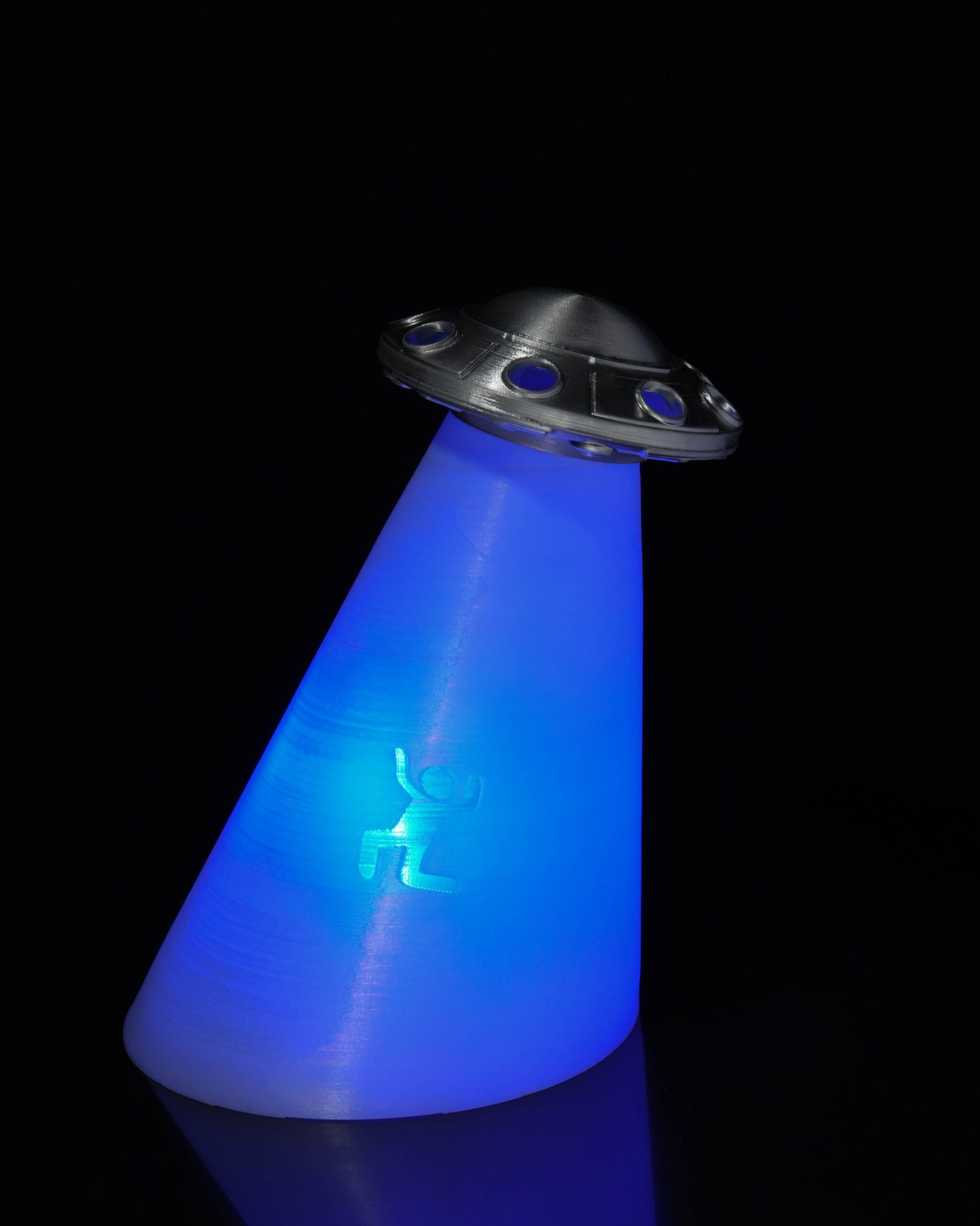 Abduction UFO Lamp - Image 3