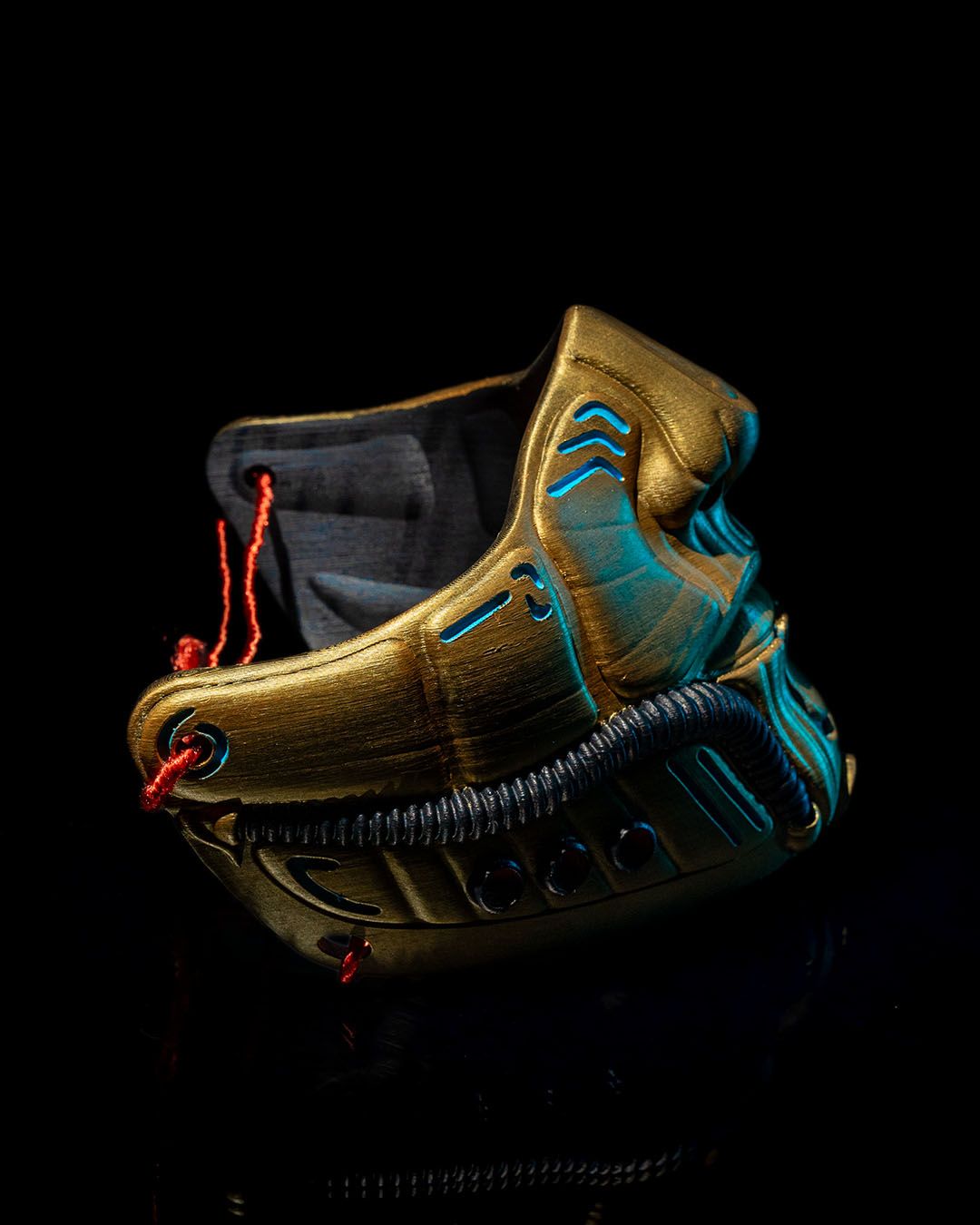 Metropolis Mask - Image 5