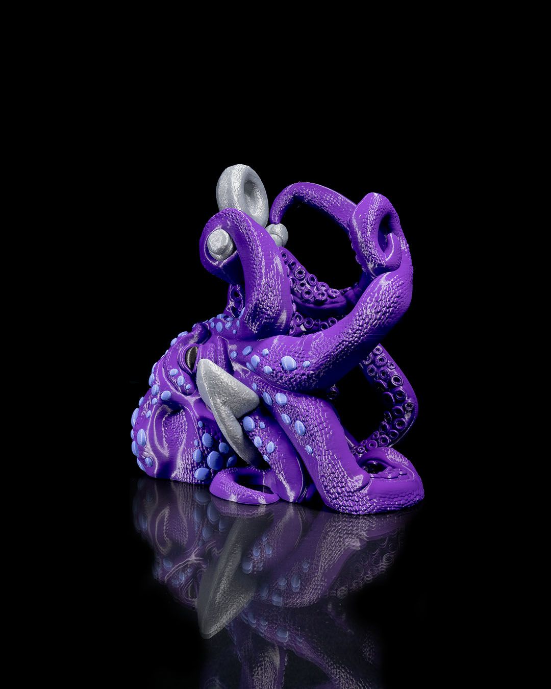Merlot the Octopus Wine Holder: Elegant and Whimsical Wine Storage - Image 3