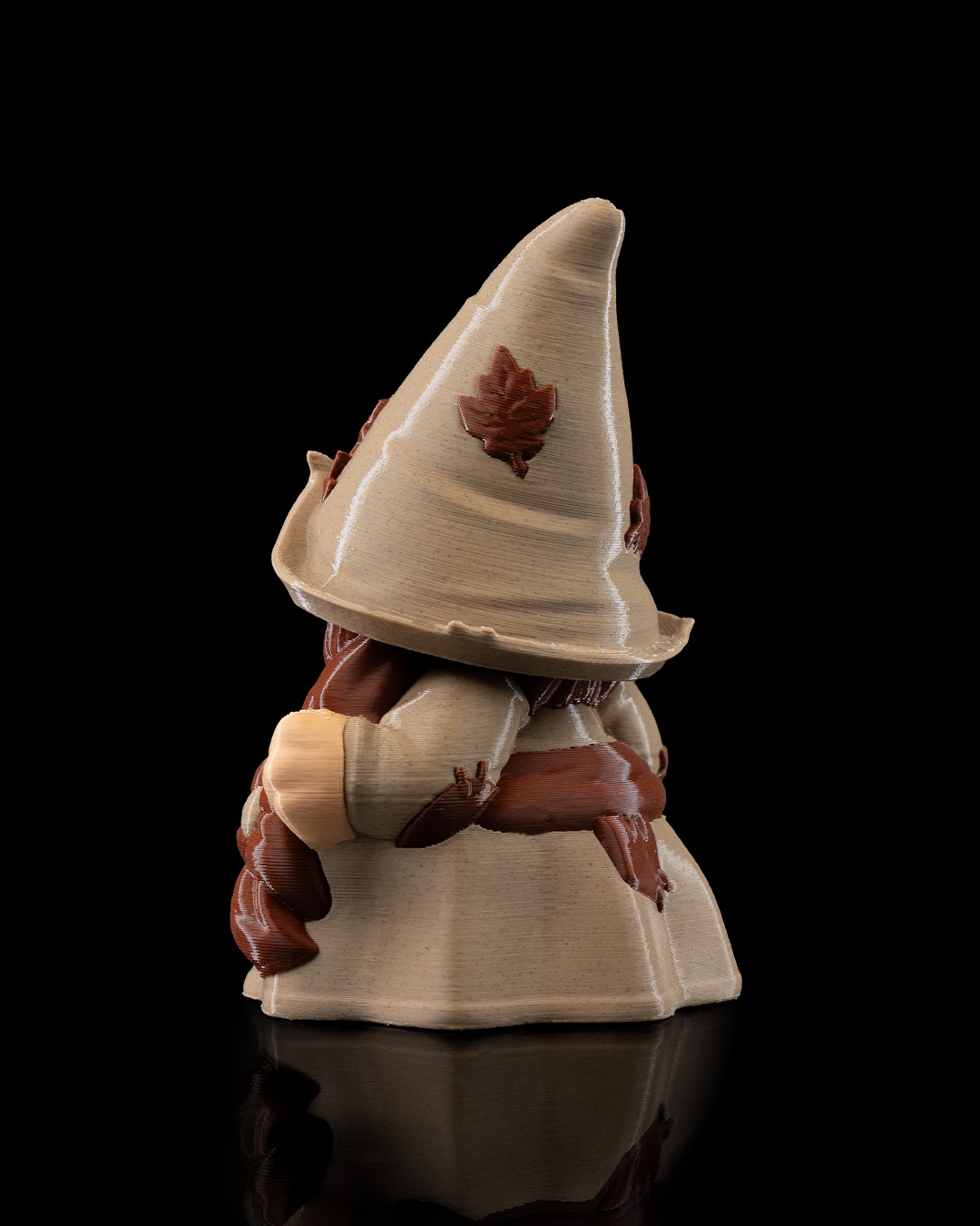 Mrs. Hazel Gnome Statue - Image 6