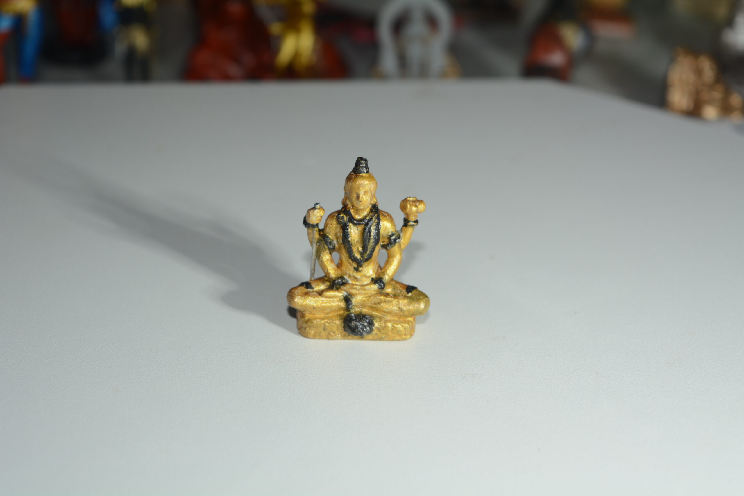 🌟 Miniatura da Deusa Shiva em Resina - Pintada à Mão 🌟