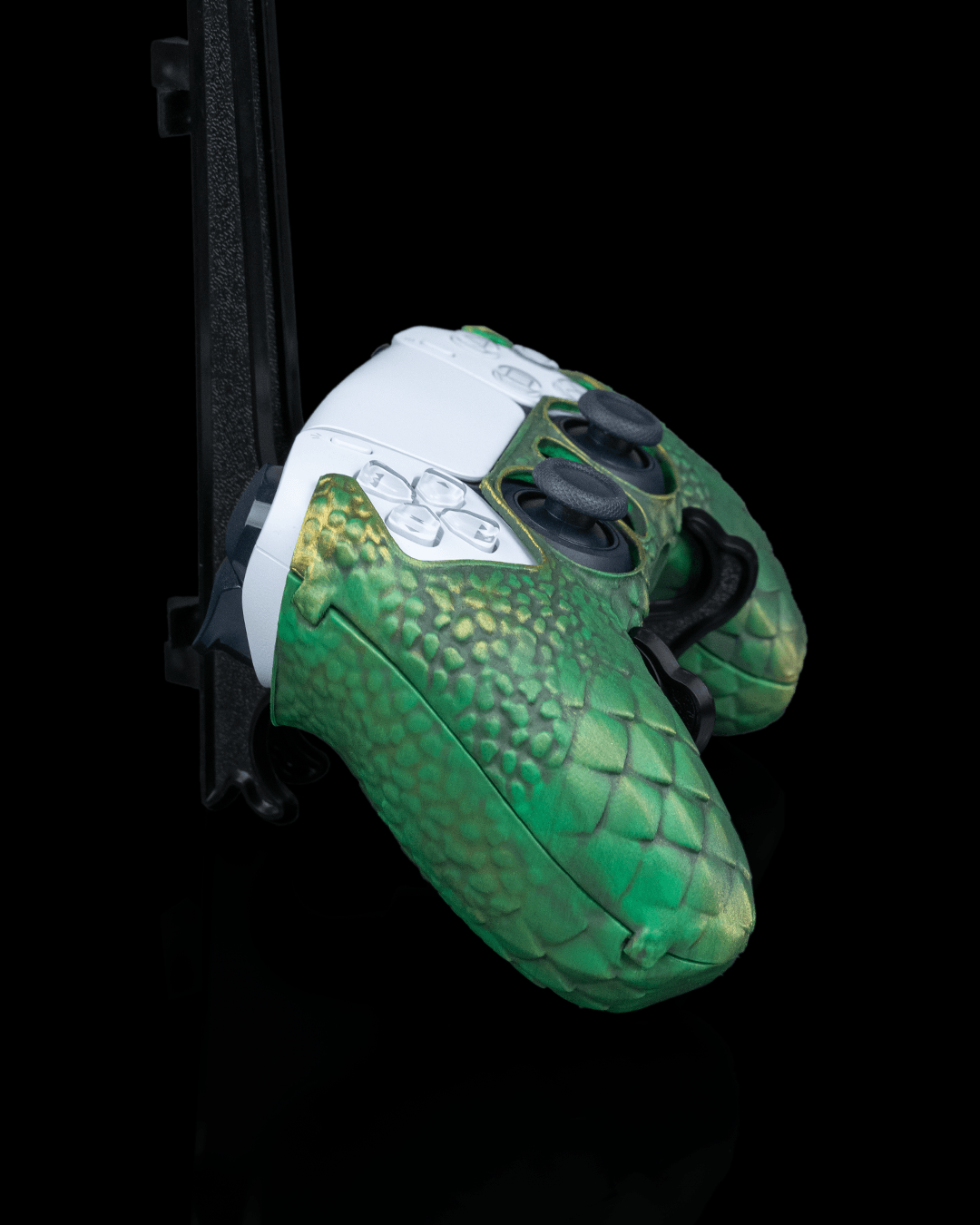 Dragonscale Controller Cover - Image 5