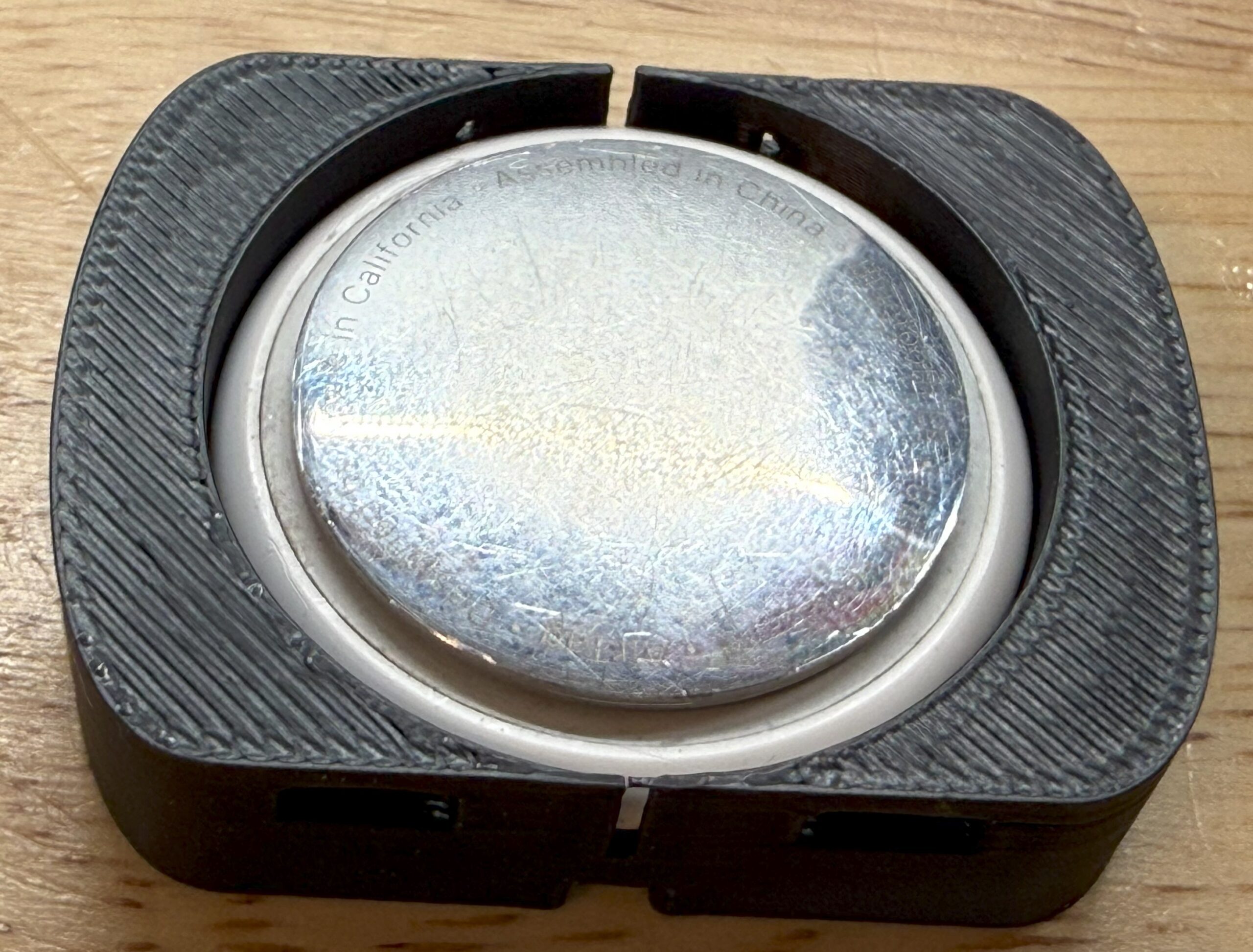 YETI AirTag MagSlider - Image 2